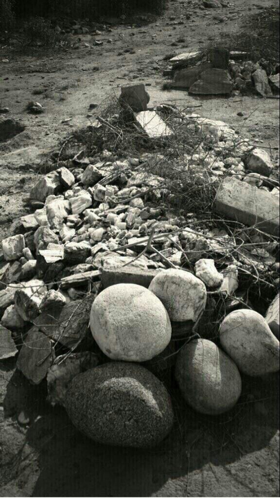 yp_80's tweet photo. احمل ملايين الدعوات بقلبي وابعثها إلـﯽ. رب السماء
سبحانڱ ربي رجوتك اغفر لـ ٲمي وارحم شيبتها واونس وحشتها في قبرها 💔 http://t.co/1PGYy1IzPM