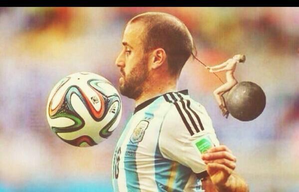 Colmenero's tweet photo. JAJAJAJAJAJAJJAJAJAAJJAJJAJAJAJAJAAJAJAJAJAJA http://t.co/YcHzyzWu7B
