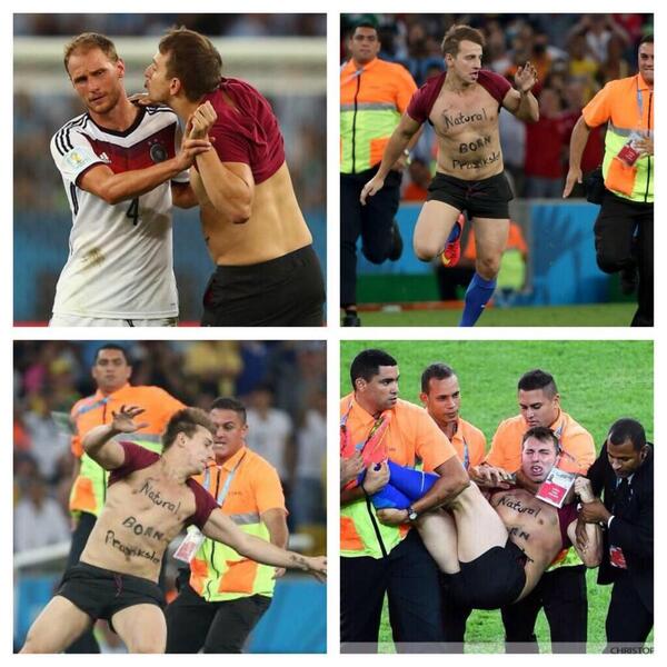 Know's tweet photo. .@Vitalyzdtv was the guy who ran across the field during the finals. http://t.co/U5HinaDVPE
