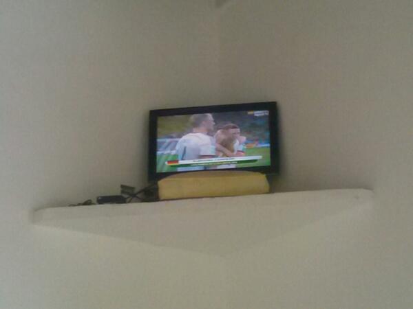 Javier10jg's tweet photo. #DIRECTVCopaMundialselfie como sea pero por lo menos lo vi, VIVA ALEMANIA!! http://t.co/ItfSocWsMr