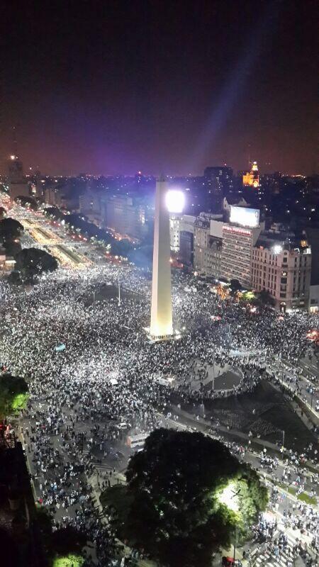 Multi_Deporte's tweet photo. Argentina en estos momentos. Una verdadera afición está en las buenas pero sobretodo en las malas: http://t.co/Zfy2qTQAEV