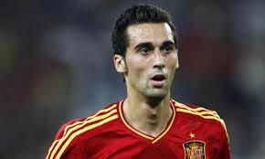 javilopez_92's tweet photo. Este tio tiene mas mundiales que el enano, ole tus huevos @aarbeloa17 http://t.co/kTZMs9oAwT