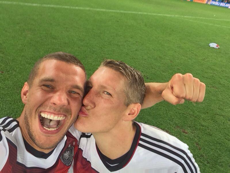 Lukas Podolski Com Aha Http T Co Ik5hbfm7hr