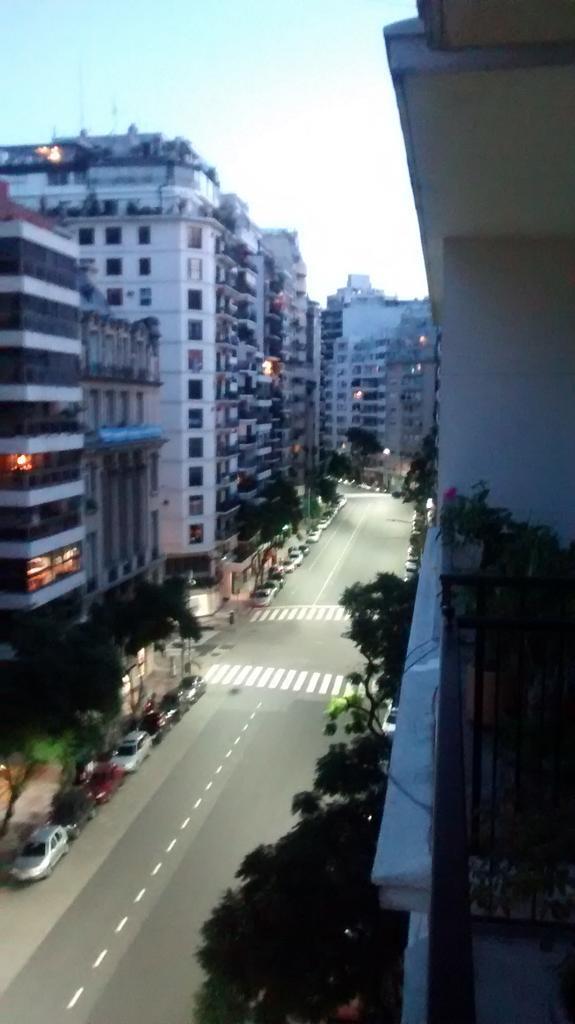 aguslangan's tweet photo. Así se siente Argentina en este momento... Vacía pero orgullosa!!! #graciasequipo http://t.co/bvmNZZ39bj