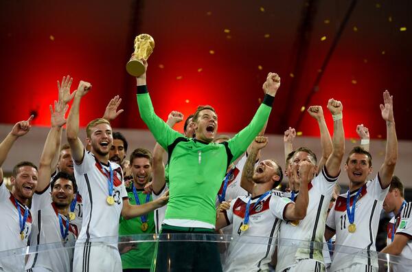 fifaworldcup_fr's tweet photo. BRAVO !
#GER #CM2014 http://t.co/wEaeox7RsR