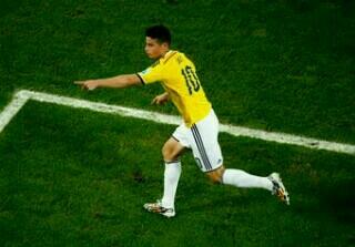serghuyJr's tweet photo. Voila le vrai BALLON D'OR de la #CDM2014 http://t.co/PeOhJSuqsN