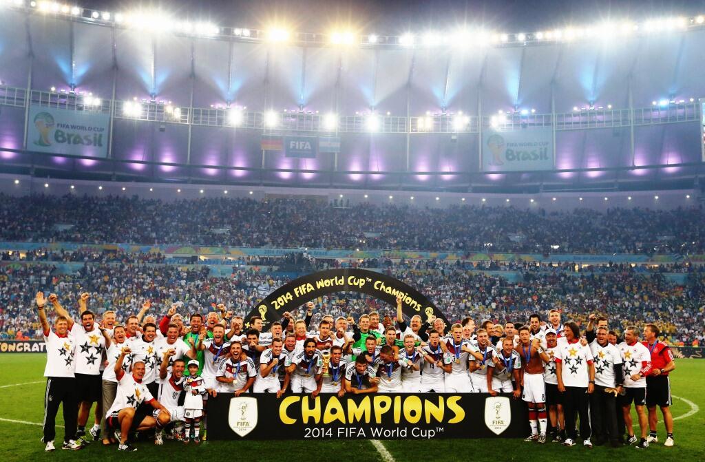 FC Bayern English on Twitter: "2014 FIFA World Cup #MiaSanWorldChampions #GERARG 1-0 http://t.co/pbgZjCc6Nd"