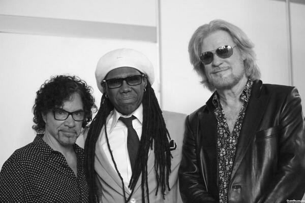#JohnOates <a href="/NileRodgers/">Nile Rodgers</a> &amp; #DarylHall - Tonight's show <a href="/northseajazz/">NN North Sea Jazz Festival</a> is #RealDeal #Live #Music Oh YEAH!