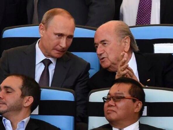 Thomas_Clements's tweet image. This photo says it all really doesn't it? #VladimirPutin and #seppblatter 
#CorruptFIFA #WorldCup2018Russia