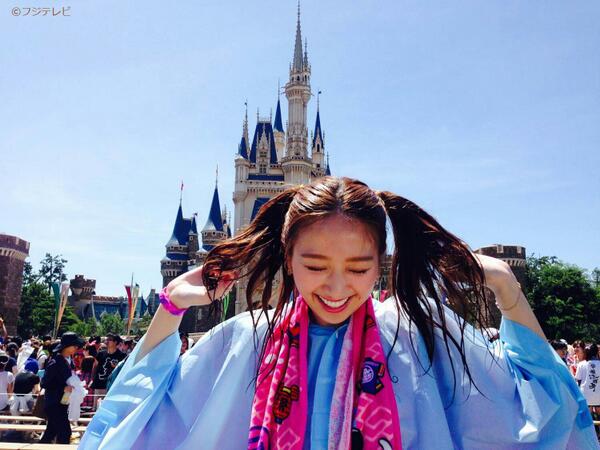 めざましテレビ イマドキは鹿沼憂妃ちゃんが ディズニー夏祭り を紹介 水かけられてビチャビチャになって憂妃ちゃん楽しそうだったなぁ 本日紹介したものはこちら Http T Co Dzmg00qvkl めざましテレビ Http T Co Ghozjov66f