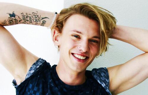 TributesShadow's tweet image. Jamie Campbell Bower