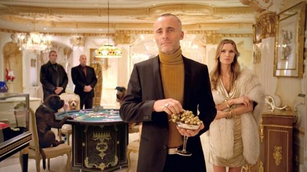 AWJayRamey's tweet image. On the televizions tonight:
Channel 258: MythBusters
Channel 259: Myth Hunters
#counterprogramming #facepalm