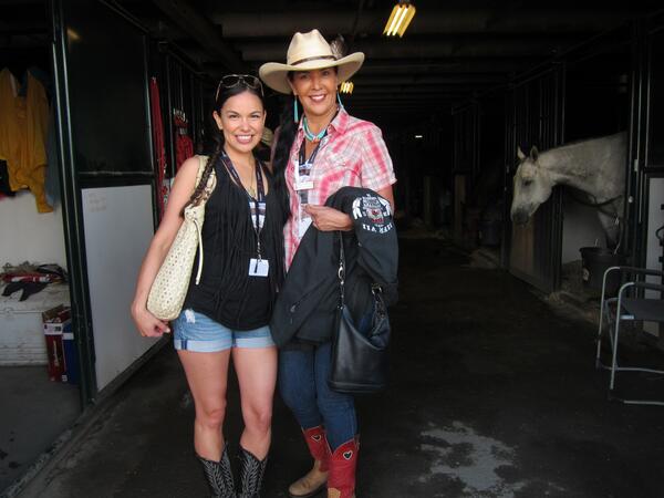 UrbanNativeMag's tweet photo. We've got another one of @UrbanNativeGirl's #NomadicSummer posts up - yeehaw! http://t.co/v20O8F5LxW http://t.co/aDGrwzvxi0
