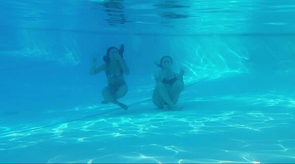 swagapang's tweet image. i reaaallllllyyyy like this phone (and these people) #galaxys5 #pooltest