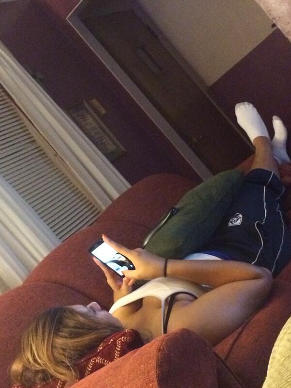 Babynan15's tweet image. Sitting right across from each other yet snapchatting instead of talking #technologytakingover