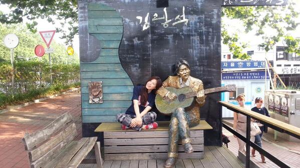 gomji_21's tweet photo. 김광석거리 http://t.co/FkVvW2Ccst