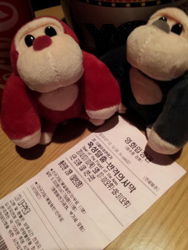 gomji_21's tweet photo. 혹성탈출 http://t.co/9TzqCSHqOX