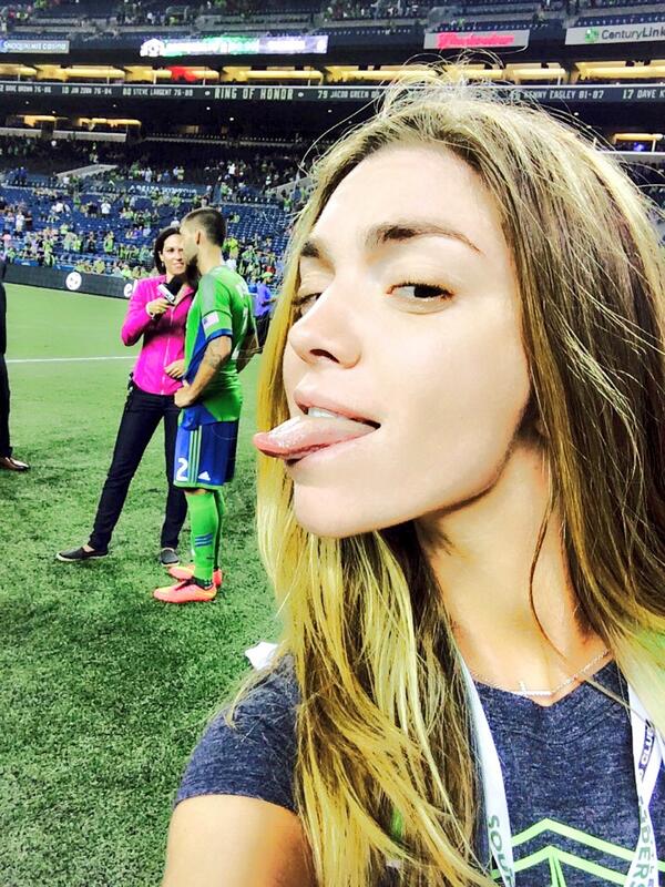 Niki skyler instagram