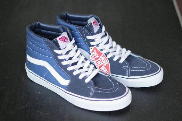 100% PURE tweet media