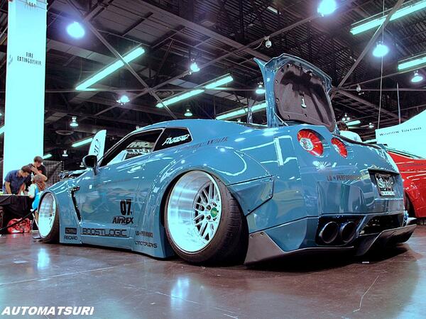 autoshowevents's tweet photo. #Spocom coverage/pics @ http://t.co/dB6lFL1vYi

@SPOCOM #spocomusa #spocom2014 #porsche #SkyLine #libertywalk http://t.co/SCyVtfhW1F