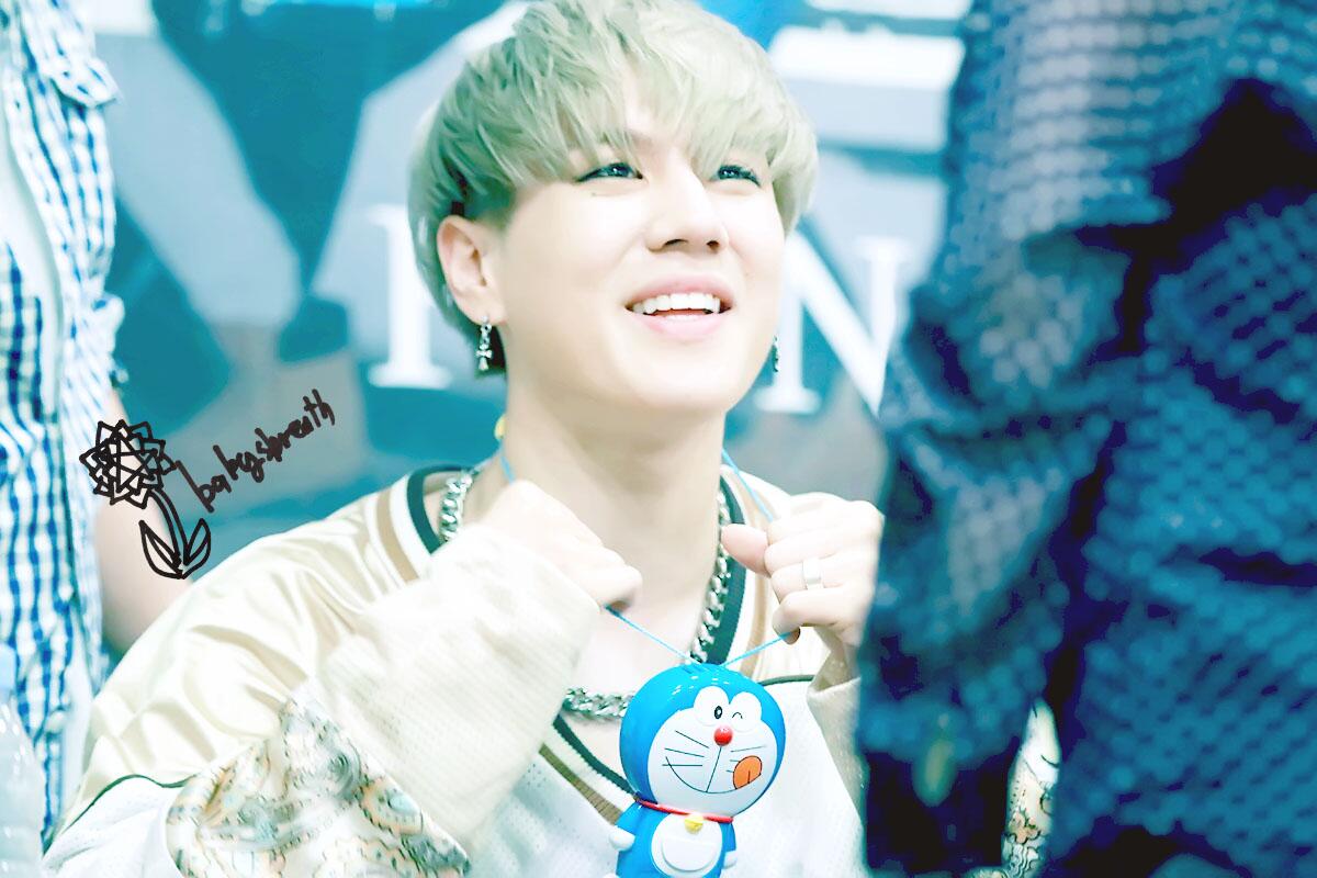 BsfE2eQCQAEAi0p.jpg:large