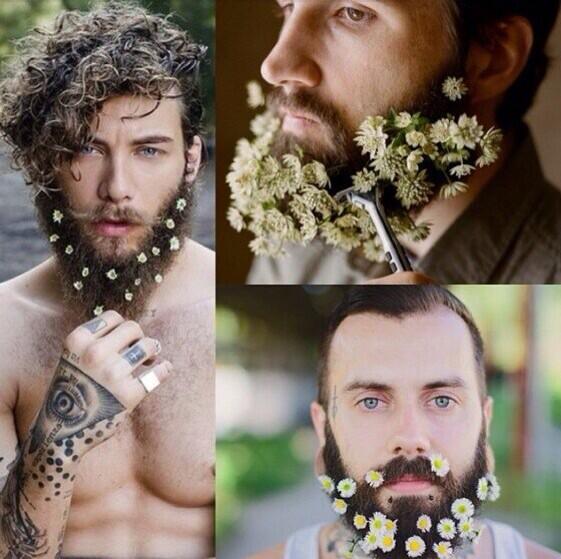 yeunhiddlebatch's tweet image. FLOWERS IN BEARDS ARE FANTASTIC I TELL YA