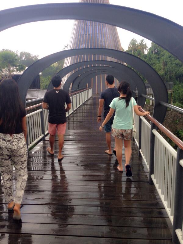 melaniaputri (@melaniaputri_) on Twitter photo 