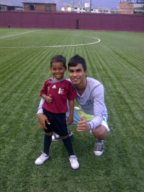 Kristofer_7's tweet photo. #Entrenamiento ♥ http://t.co/nTLvfy2bLM