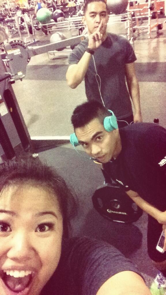 alexandgiggles's tweet image. New gym partners ayeee💪 #fordash