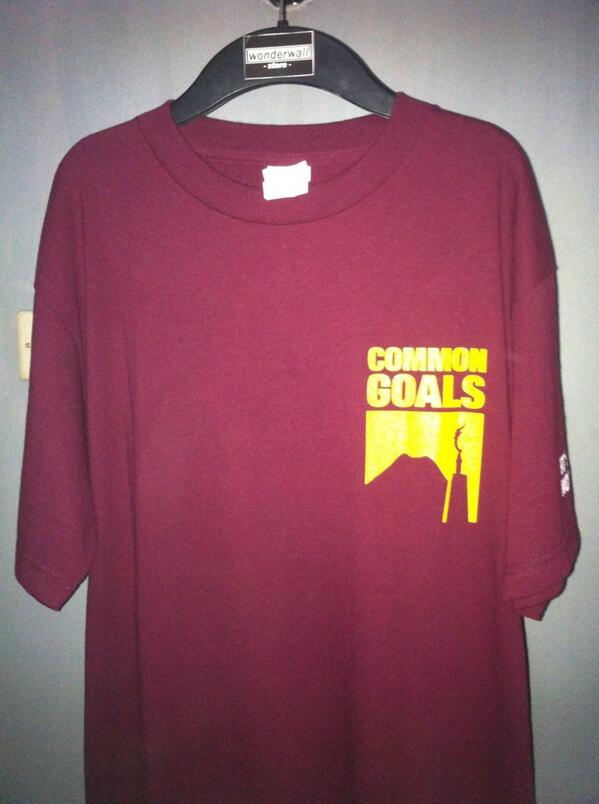 Ts <a href="/xCOMMONGOALSx/">COMMON GOALS</a> tag AAA size M/L , harga 130 ribu