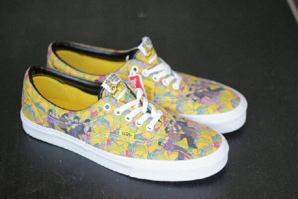 100% PURE tweet media