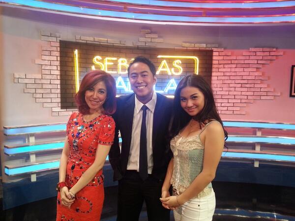Sonia Wibisono, Pandji dan Ariel Tatum ©Twitter.com/Pandji