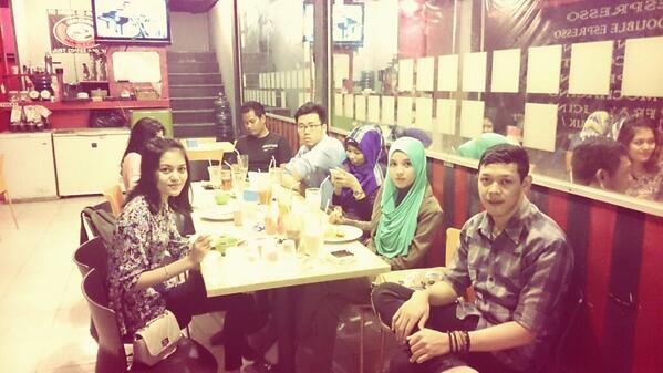 Buber <a href="/BedolorGalo/">[ BG ]</a> di <a href="/KedaiKapitan/">KedaiKapitan</a>