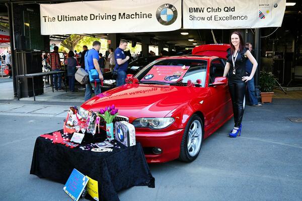 CrystalSheumack's tweet photo. @bmwau RACQ Motorfest = BMW - Beautiful Motoring Women Display starring Crystal and Scarlett http://t.co/mPPgbYl4Dm
