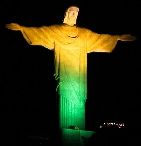 A Copa do Mundo acabou, mas a alegria e cordialidade do brasileiro contagiou o mundo. Esperamos vocês p/ <a href="/ISWA2014/">ISWA 2014</a>!