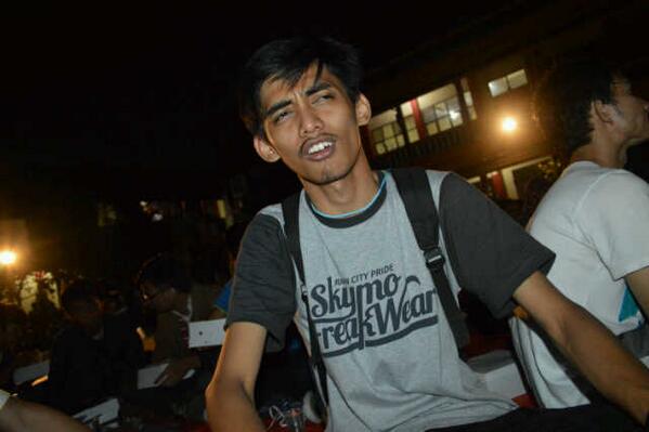 Satoe0708's tweet photo. @naufalALhazrie http://t.co/t5SFiSiQRQ