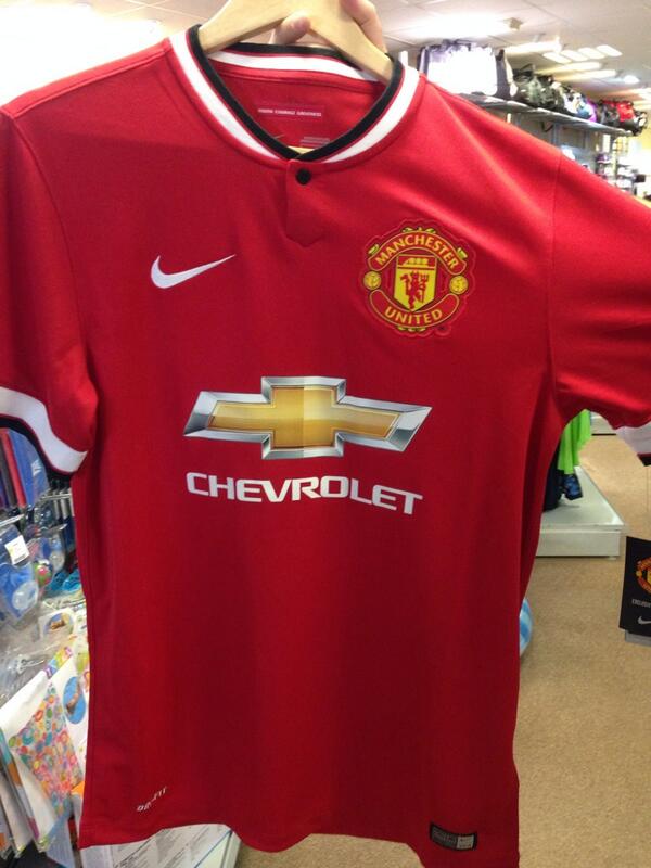 nike t shirt intersport