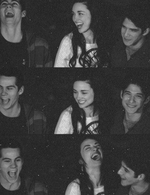 dylan (@fxlseking) on Twitter photo 