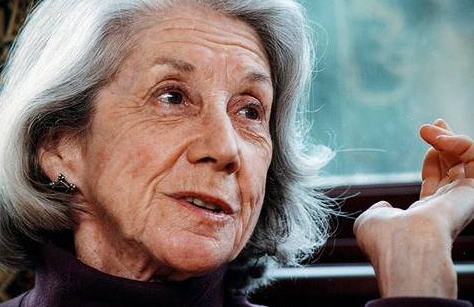 SvD's tweet photo. Exklusivt i SvD: Nobelpristagaren Nadine Gordimer är död: http://t.co/4zWEnzFUq3 http://t.co/CLiMi8RhM7