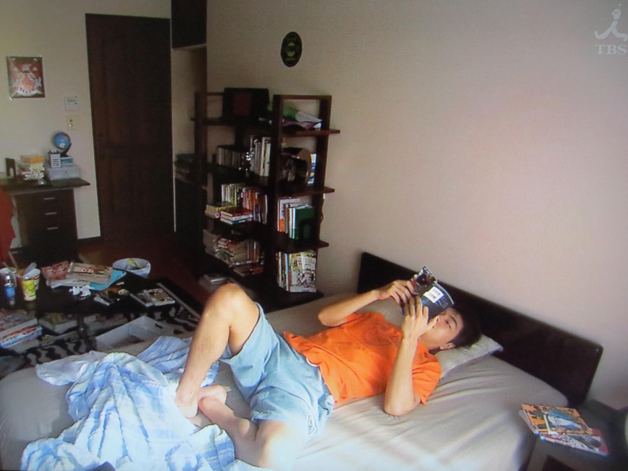 BsgYGxbCEAAiZFB.jpg:large