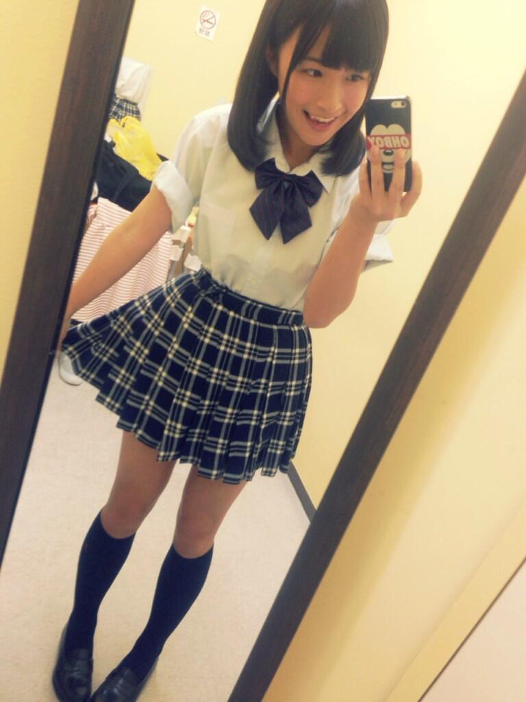 百川晴香　制服  / X