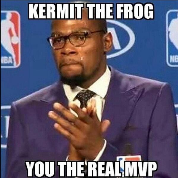 mrspiggysman's tweet photo. Oh he knows whats up http://t.co/oLEyQIavXX