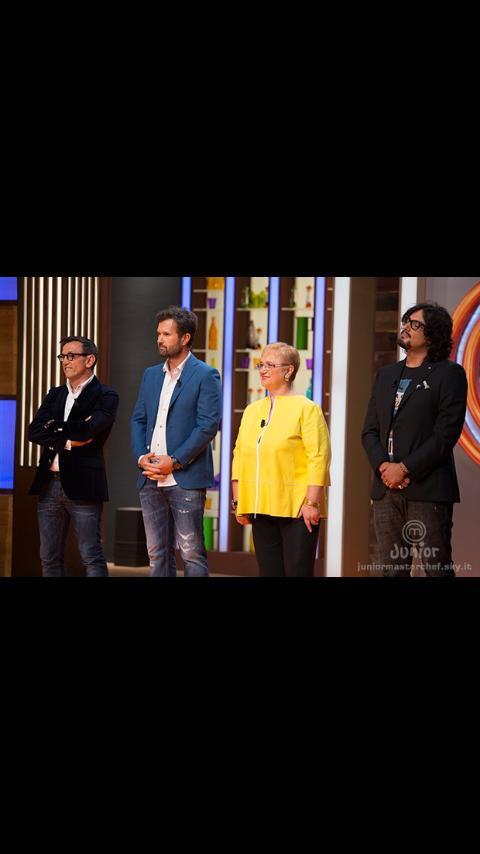 I 4 giudichi👏i tre di #Jrmasterchefit <a href="/barbierichef/">Bruno Barbieri</a> <a href="/LidiaBastianich/">Lidia Bastianich</a> <a href="/BorgheseAle/">Alessandro Borghese</a>  e l'ospite speciale!@craccocarlo
