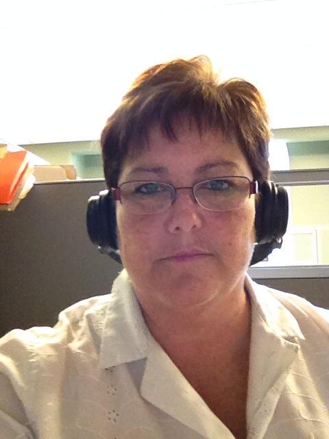 mbjolicoeur's tweet photo. @Q107Toronto #MondaySelfie     Listening to the Mighty Q at work. http://t.co/hslraR9ZJZ
