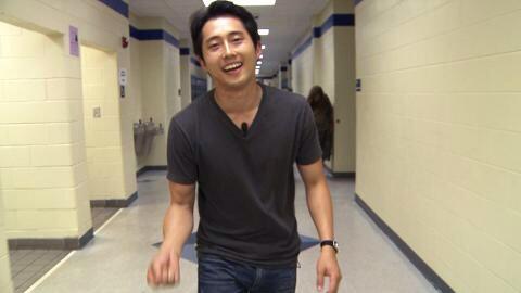 yeunhiddlebatch's tweet image. I LOVE THIS PICTURE EVEN THOUGH COUSIN IT IS LIKE IN THE BACKGROUND