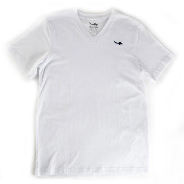 MilesHigh_MH's tweet photo. Combed &amp; Ring Spun Cotton - The Miles High Essential V. For comfort and beyond. http://t.co/4EZtrvRqfa http://t.co/xvL2jzBRXZ