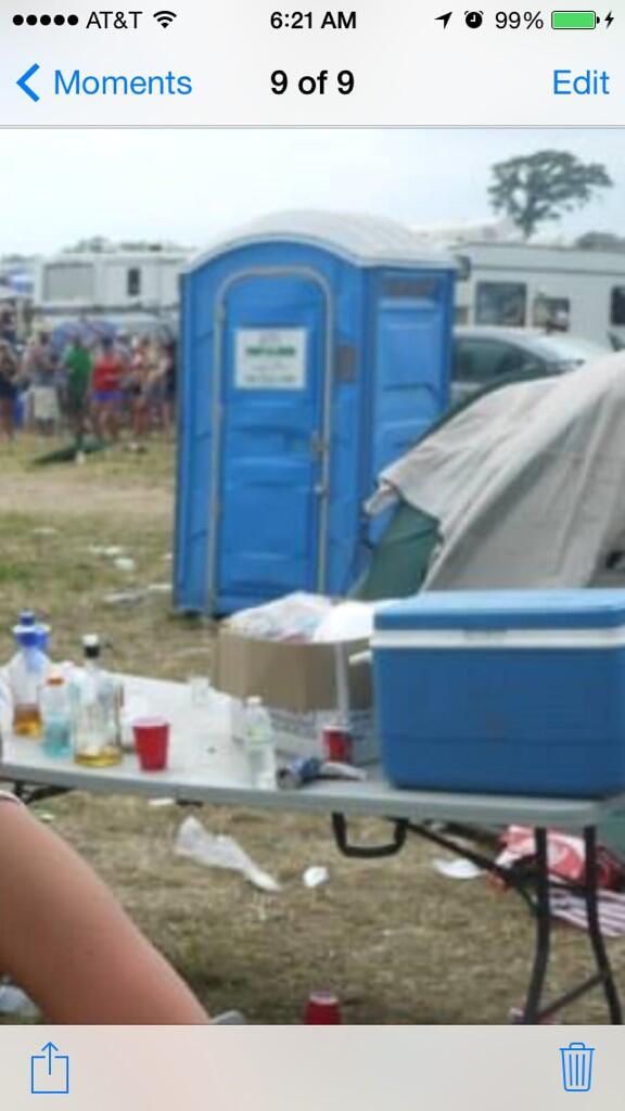 countdown2CT's tweet image. TEN more days until we find out if Jamie will get tackled into the port-a-potty again!