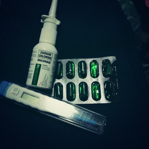 lenggabee's tweet image. Sick. 😷 #lightfever #cloggednose #cough