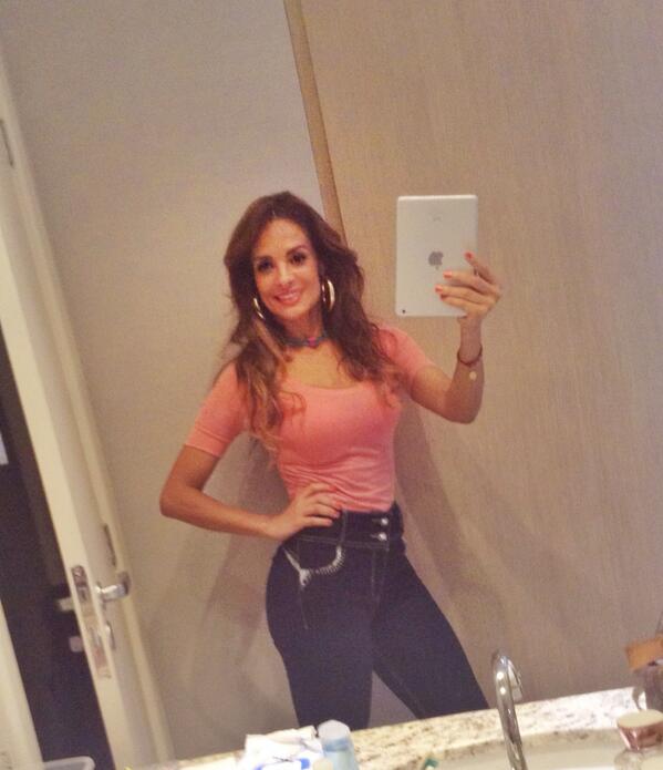 Alma_Cero's tweet image. Gracias a @ModeParisJeans Por un Mundial lleno de jeans por supuesto Bendiciones!