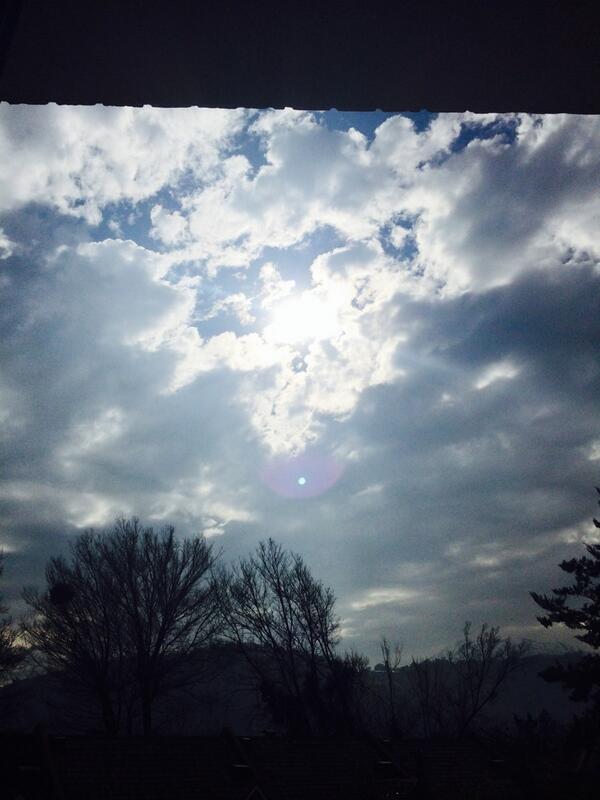 gabyctb's tweet photo. El día está perfecto para saludar al sol 🌞🙏❤️ http://t.co/tnhQkE9TpJ